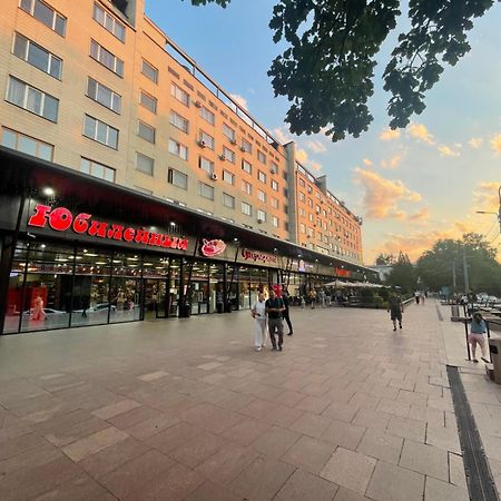 Апартаменты На Арбате Almaty Exterior foto